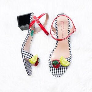 Betsey Johnson Fruit Sandals 🍓🍋 Sz 7.5. Betsy Johnson Mariah/ Mali.